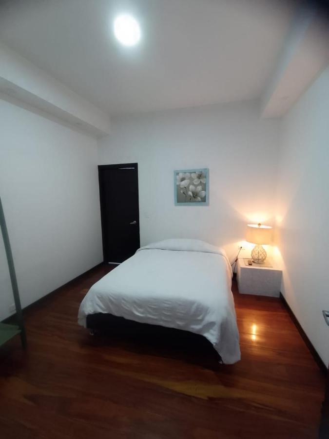 Hotel Colonial Andino - Parque Principal De Pitalito Bagian luar foto