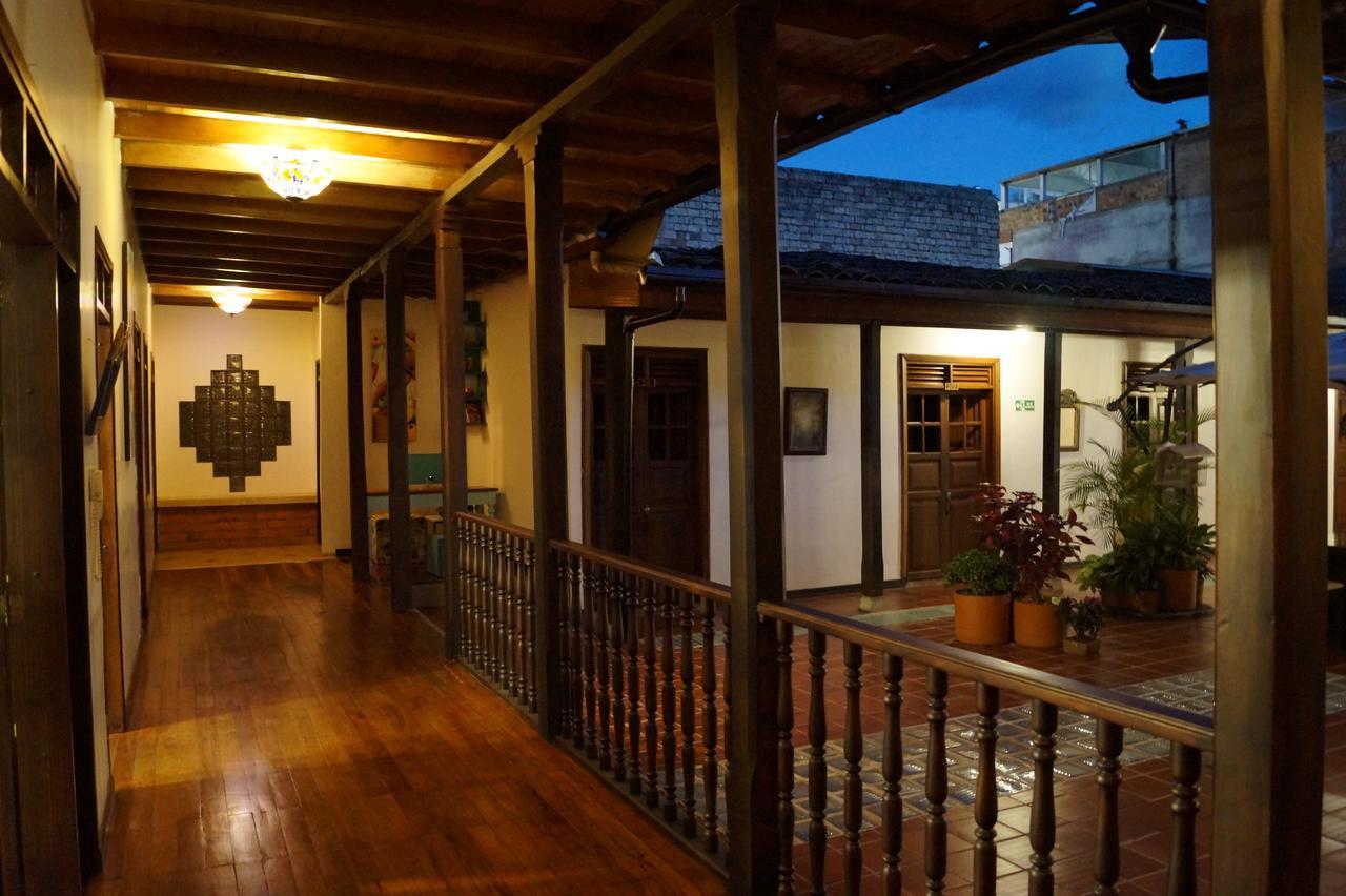 Hotel Colonial Andino - Parque Principal De Pitalito Bagian luar foto