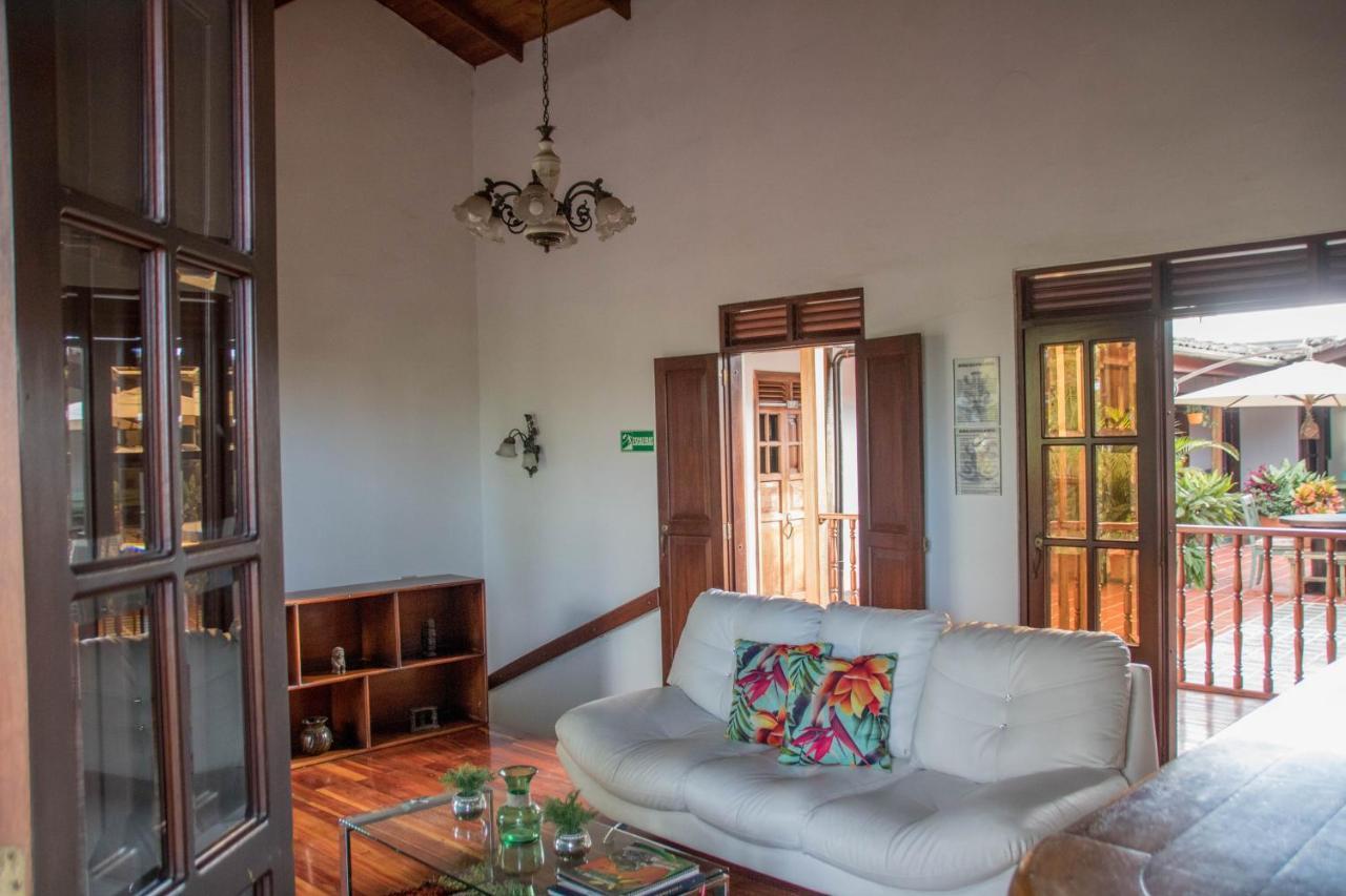 Hotel Colonial Andino - Parque Principal De Pitalito Bagian luar foto